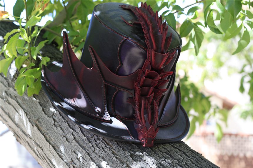 Dragon-crowned top hat