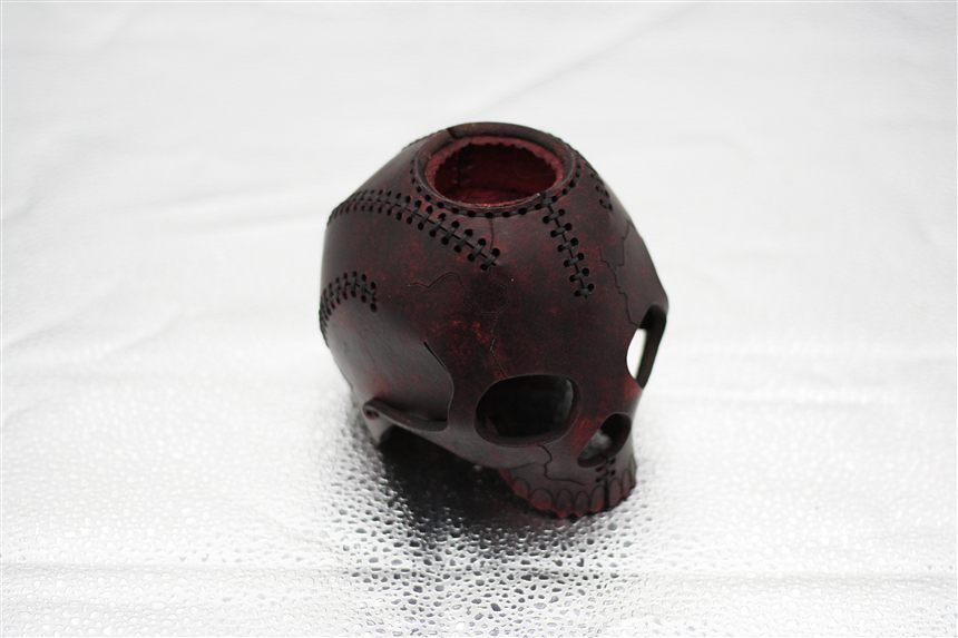 Skull candle holder
